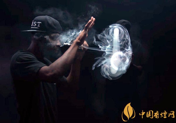 抽煙怎么吐煙圈，吐煙圈是種藝術(shù)