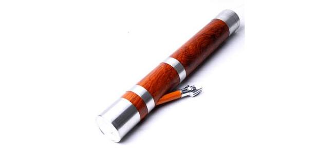 抽水煙筒的技巧 水煙筒和煙哪個(gè)危害大