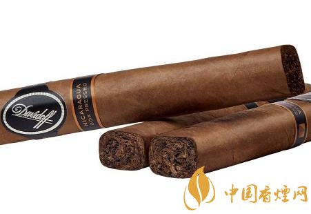大衛(wèi)杜夫系列雪茄口感評(píng)測(cè) 造型威武霸氣的一款雪茄！